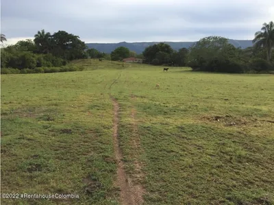 Lote y casalote en venta