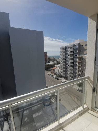 Tu Mejor Inversión! Departamento 2 Dormitorios Con Cochera Céntrico Puerto Madryn Chubut