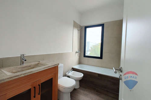Venta Casa Barrio Santo Tomas Pilar 4 Amb