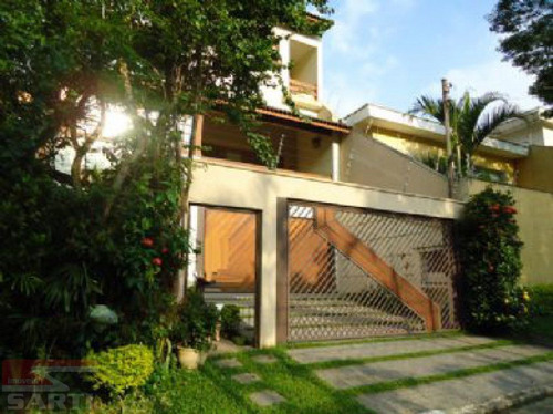 Imagem 1 de 5 de Tremembé - Com Sacada E Lareira ! R$ 1.380.000,00 - St3193