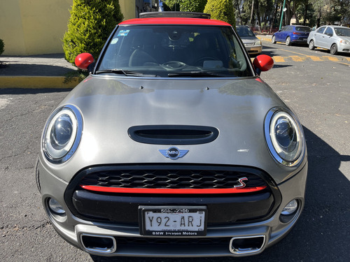 Mini Cooper S 2.0 Hot Chili 5 Puertas At