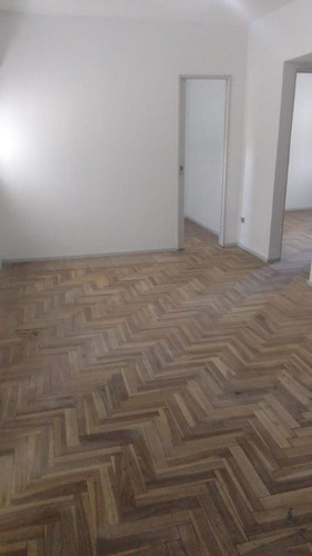 Imagen 4 de 8 de 3 Amb C/dep. Villa Del Parque, Biarritz 2328. Impecable