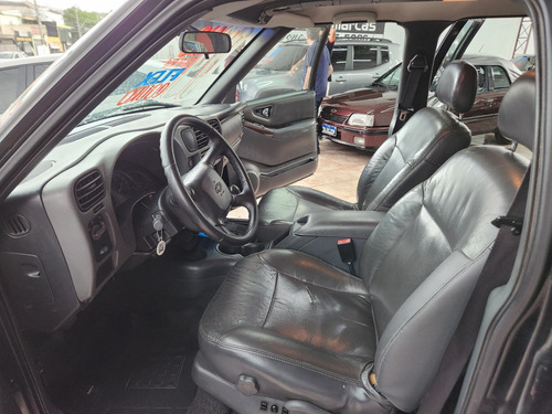 Chevrolet S-10 2.4 MPFI EXECUTIVE 4X2 CD 8V FLEX 4P MANUAL