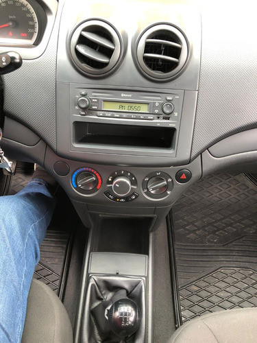 Imagen 10 de 13 de Chevrolet Aveo Lt 2015 Std, Ve, A/c, Excelentes Condiciones!