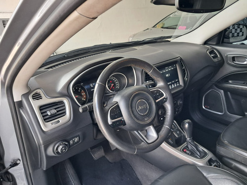 Jeep Compass 2.0 Longitude Aut. 5p