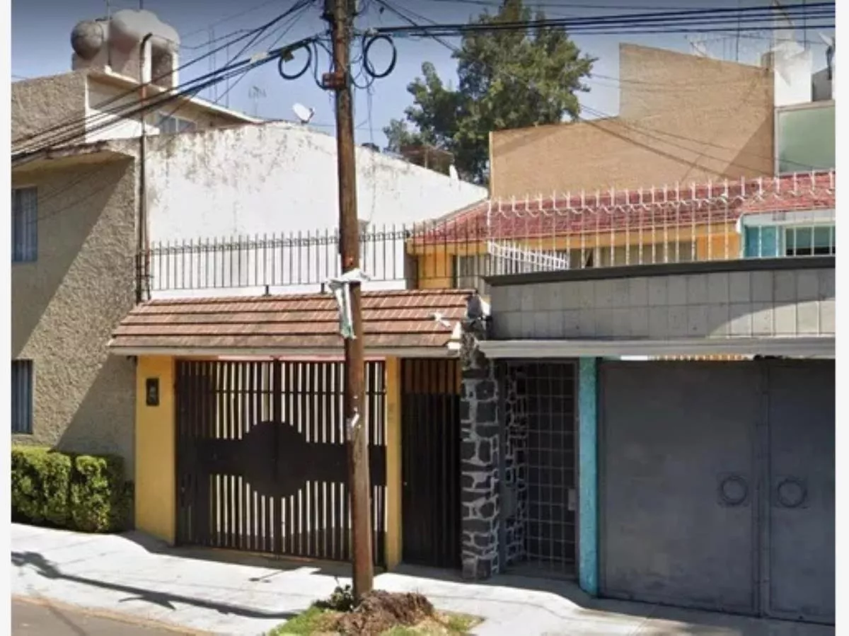 Casa En Venta Alcaldia Xochimilco Prolongación Ignacio Aldama #321, Colonia San Juan Tepepan, C.p. 16020 Mlri1-8