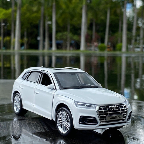 Modelo De Coche De Aleación Audi Q5 Suv 1:32 Regalo De Colec