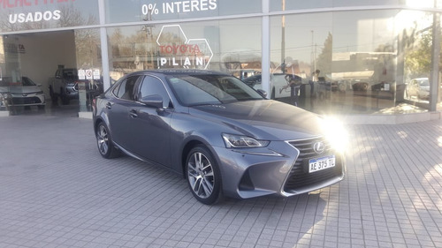 Imagen 7 de 15 de Lexus Is300h Luxury