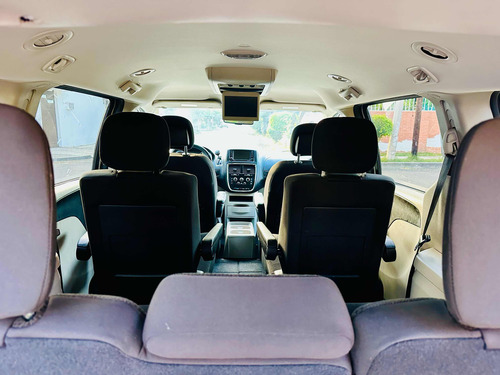 Dodge Grand Caravan 3.7 Sxt At