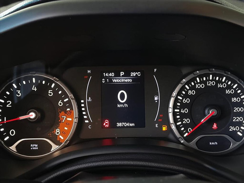 Jeep Renegade 1.8 16V FLEX LONGITUDE 4P AUTOMÁTICO