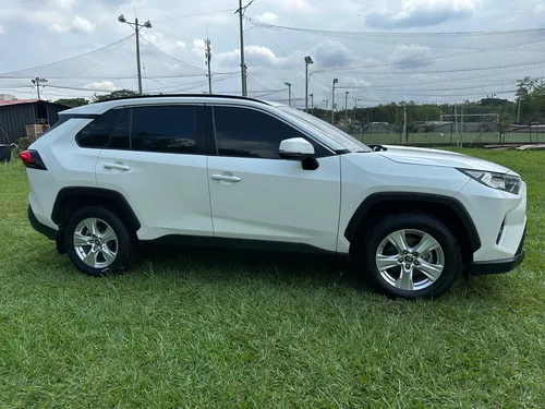 Toyota RAV4 2.0 Xle 4X2 Cvt