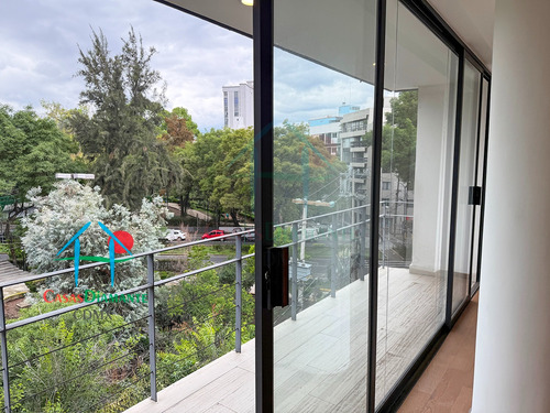 Mariscal Sucre D. Moderno Departamento En Venta Con Terraza Privada