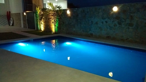 Casa En Tequesquitengo