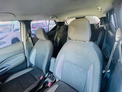 Imagem 4 de 22 de Nissan Kicks 2018 1.6 16v S Aut.(direct) 5p