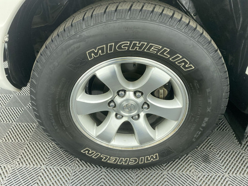 Imagen 25 de 25 de Toyota Land Cruiser Prado 3.0