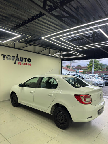 Renault Logan 1.6 8V