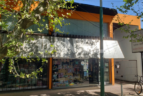 Excelente Local Comercial Con Oficina Y Cocheras Ituzaingo Sur