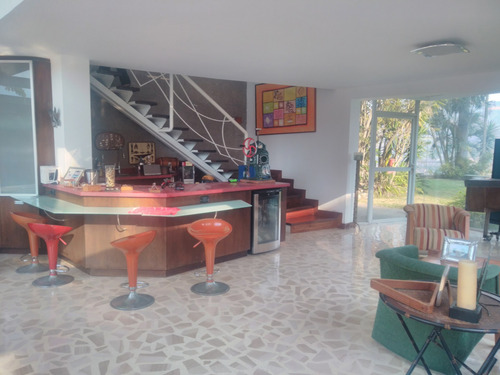 Imagen 9 de 29 de Vendo Casa 1200m2 8h/10b/4pe Macaracuay 8209