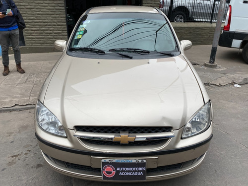 Chevrolet Classic Lt Spirit Gnc `12