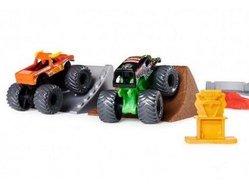Imagen 5 de 5 de Monster Jam Toro Loco Y Grave Digger Pista C/ Rampas 58725