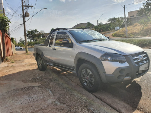 Fiat Strada Adventure Locker 1.8 Flex