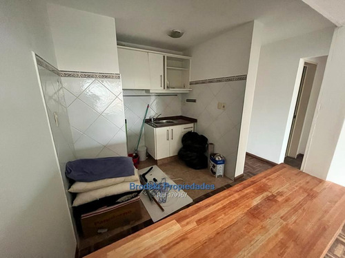 Imagen 5 de 9 de Venta Apartamento Pocitos - Con Renta 1dormitorio Y Garaje Cw179967