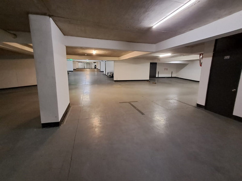 Estacionamiento En Venta En Las Condes