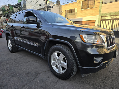 Jeep Grand Cherokee Laredo V6 Lujo 4x2 At