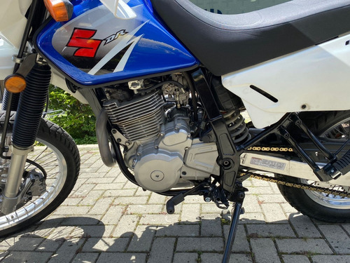 Imagen 12 de 16 de Suzuki Dr 650 Modelo 2010