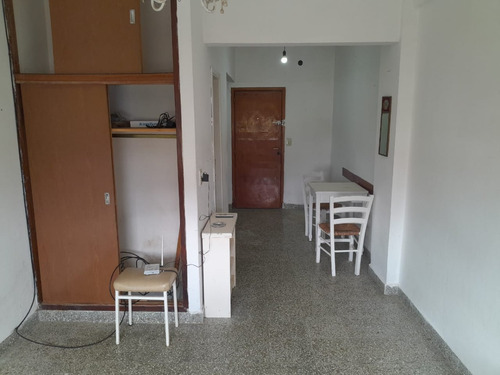 Departamento Monoambiente En Mar Del Tuyú - 1 Cuadra Del Mar