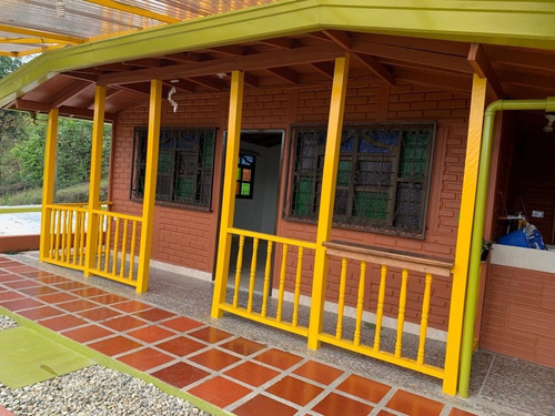 Imagen 25 de 30 de Casa Finca, Vereda San José, Guarne Antioquia, 550m2 Y 160m2 Construidos, Vendo Directamente.