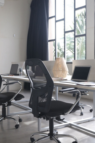 Imagen 4 de 4 de Silla Giratoria Respaldo Mesh Con Soporte Lumbar