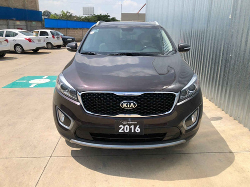 Imagen 8 de 15 de Kia Sorento 2016 3.3 V6 Ex Pack Piel 7 Pasajeros Awd At