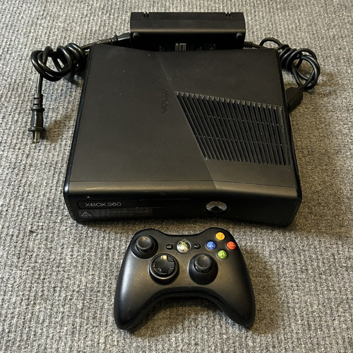 Xbox 360 Slim Con Chip 5.0 Y Disco Duro De 250gb Con Juegos