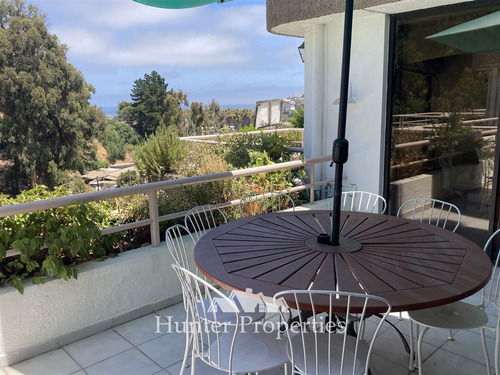 Departamento En Venta De 3 Dorm. En Concón