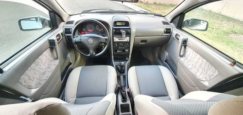 Chevrolet Astra Deportivo, Extras