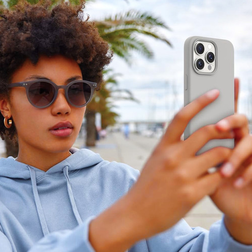 Funda De Silicona Iphone 16 Pro Logo Varios Liso