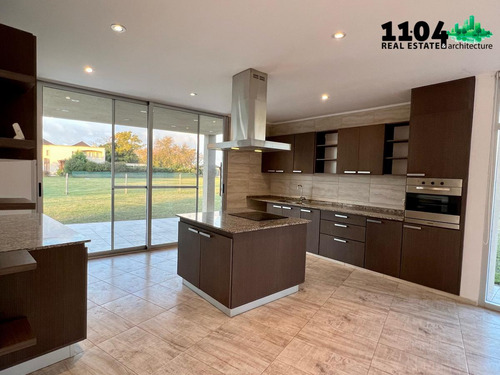 Casa En Venta O Alquiler Haras Santa Maria El Atardecer 5 Ambientes