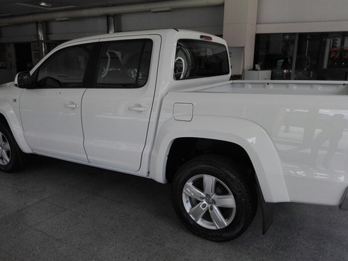 Imagen 8 de 12 de Volkswagen Amarok Highline 4x2 At.my 22