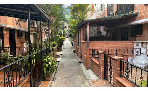 Casa Unifamiliar Niquia