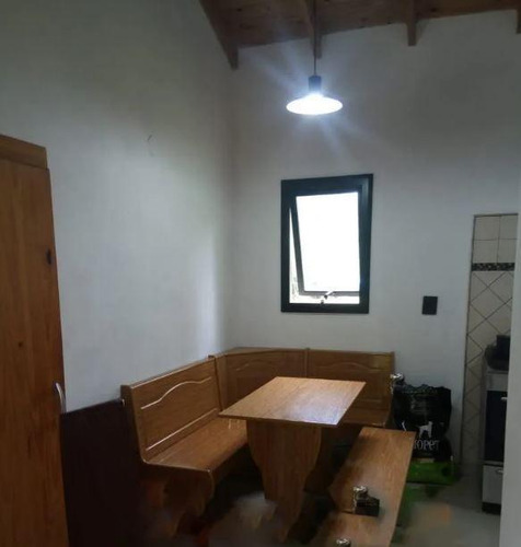 Quinta En Venta - 2 Dormitorios 1 Baño - 1,000 Mts2 - Barrio El Rodeo