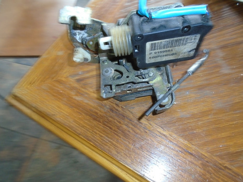 Imagen 3 de 3 de Vendo Cerradura Trasera Derecha De Volvo S90 , # 9159551