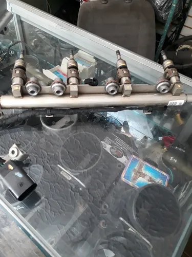 Juego Inyectores Riel Sensor Y Instalacion Captiva 2.4 2013 (Usado)