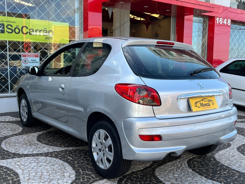 Peugeot 207 1.4 XR 8V FLEX 2P MANUAL