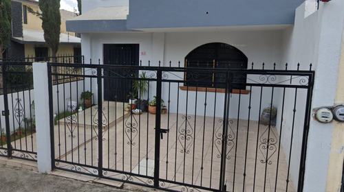 Gran Oportunidad De Inversion - Casa Adjudicada - Calandria 166, Zamora De Hidalgo, Mich.