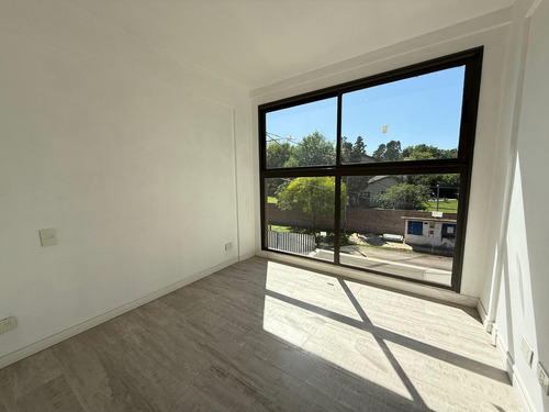 Departamento En Villa Gobernador Udaondo