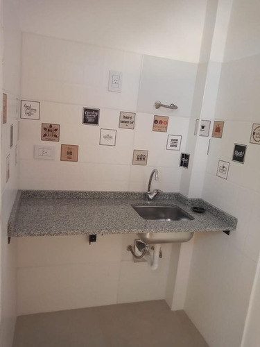 Imagen 12 de 17 de Oficina 100m² Apto Prof. - San Justo