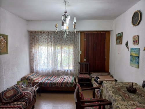 Faro; Chalet Chico S/ Diag.v.sarsfield