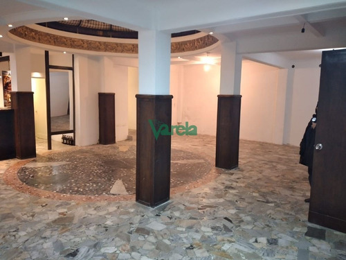 Imagen 13 de 24 de Venta Local Ciudad Vieja 3 Baños - Montevideo Ciudad Vieja