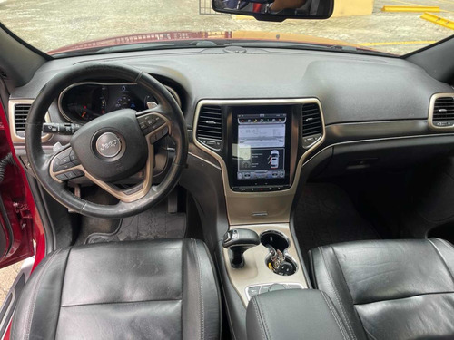 Imagen 13 de 15 de Jeep Grand Cherokee Limited Americana